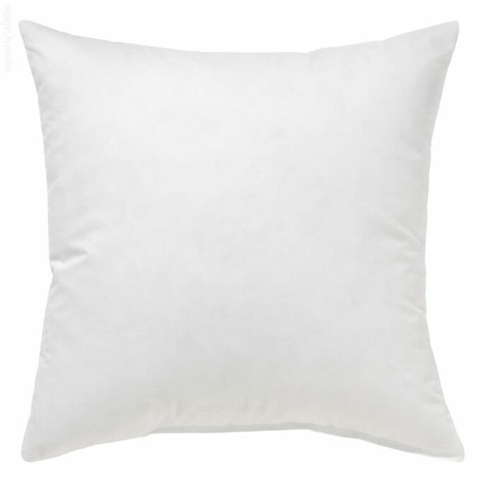 The premium filling pillow from TAGWERC. The pillow is suitable for allergy sufferers.